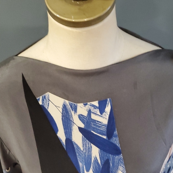 Rutzou Gray and Blue Silk  Sheath Artdeco  Dress with Dolman Sleeves - Picture 6 of 16